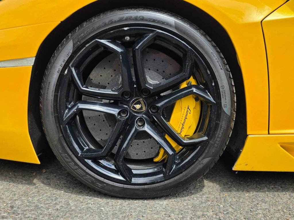 Lamborghini Aventador V12 Orange #9