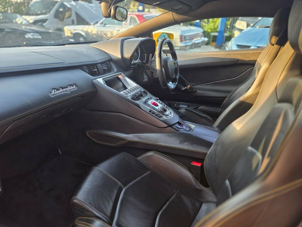 Lamborghini Aventador Coupe Grey #8