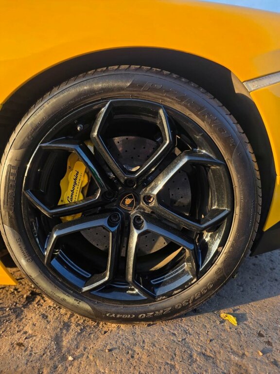 Lamborghini Aventador 6.5L Lp 700-4 Grey #4