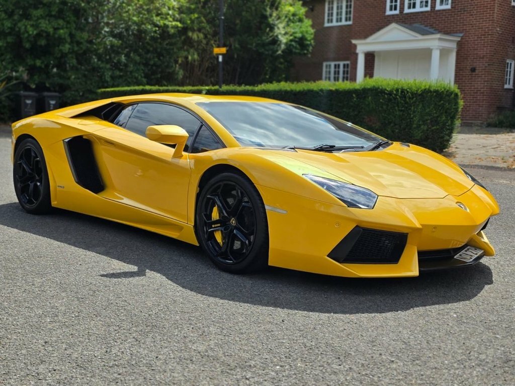 Lamborghini Aventador 6.5L Lp 700-4 Yellow #4