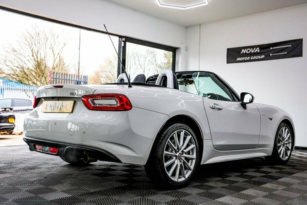Fiat 124 Spider Classica Grey #8