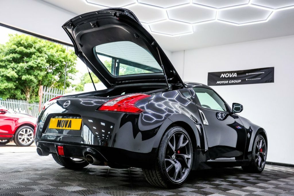 Nissan 370Z V6 Red #62