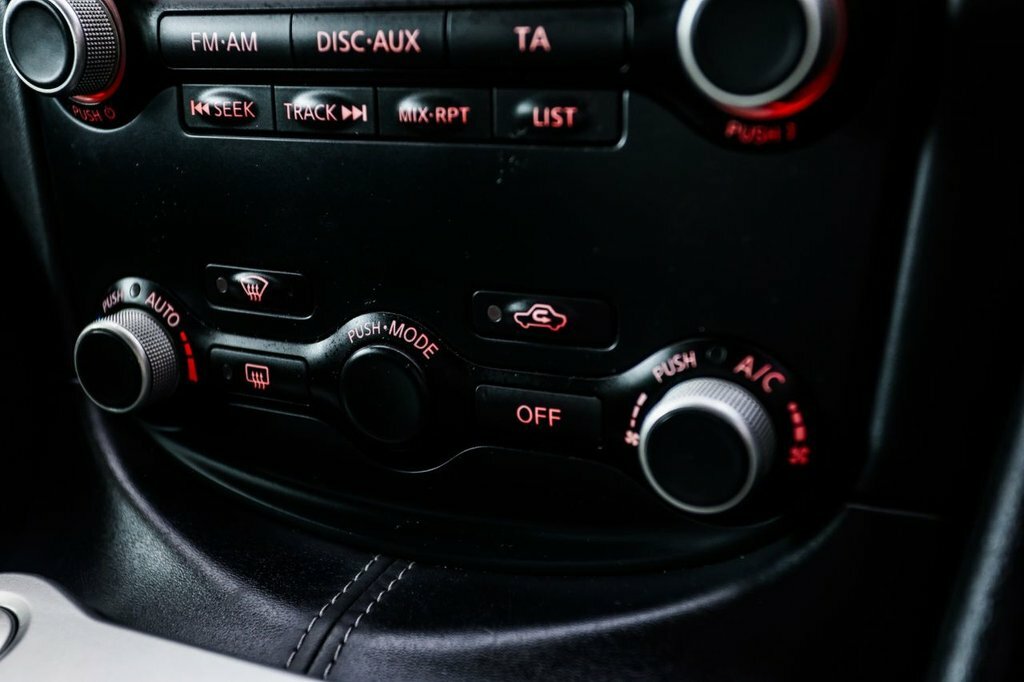 Nissan 370Z V6 Red #50