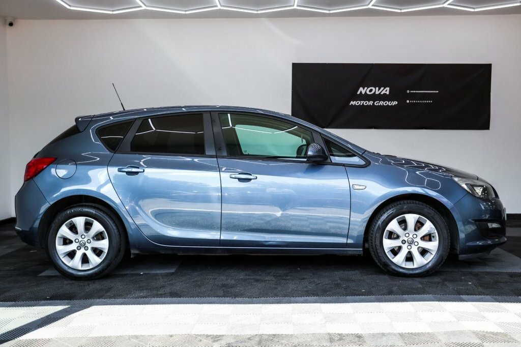 Vauxhall Astra 1.4L Design Blue #4