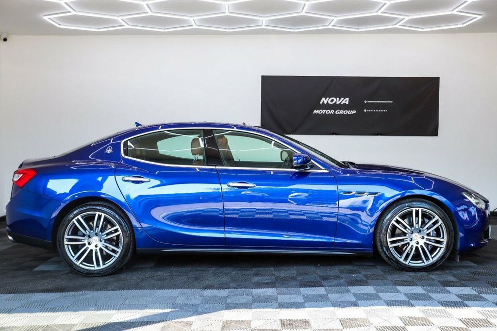 Maserati Ghibli Saloon Blue #5