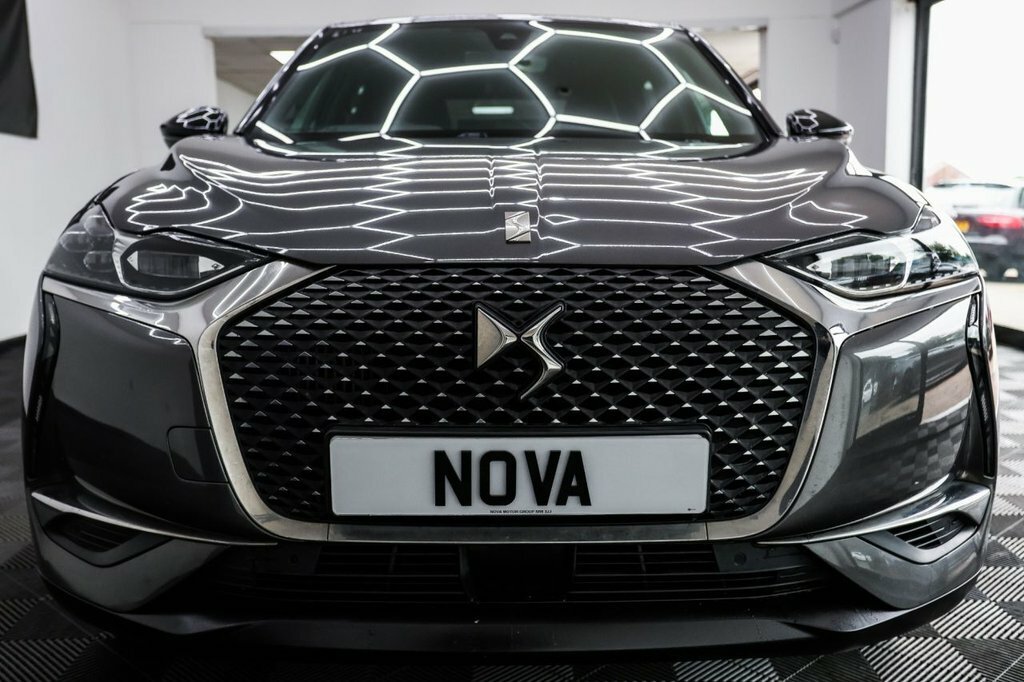 DS DS 3 Crossback Ds Ds 3 Crossback 1.2 Puretech Prestig Grey #8