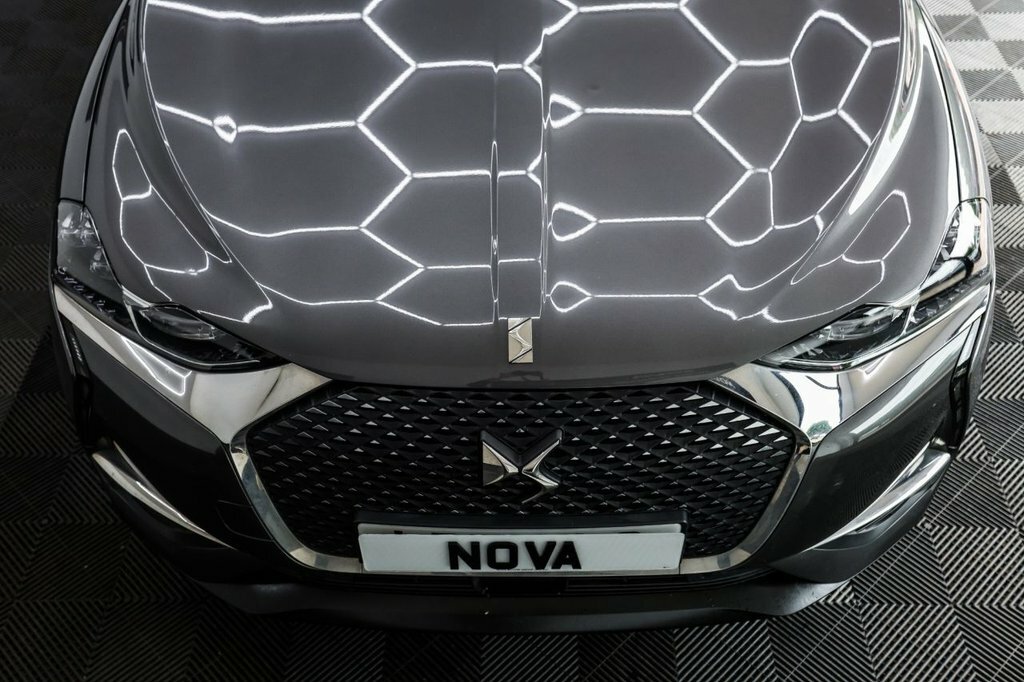 DS DS 3 Crossback Ds Ds 3 Crossback 1.2 Puretech Prestig Grey #18