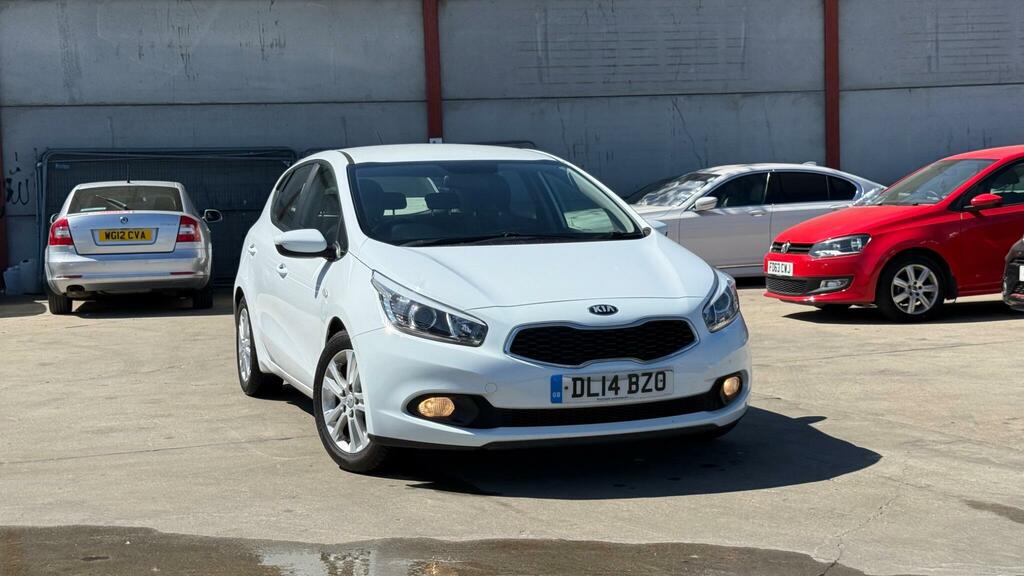 Kia Ceed Vr7 White