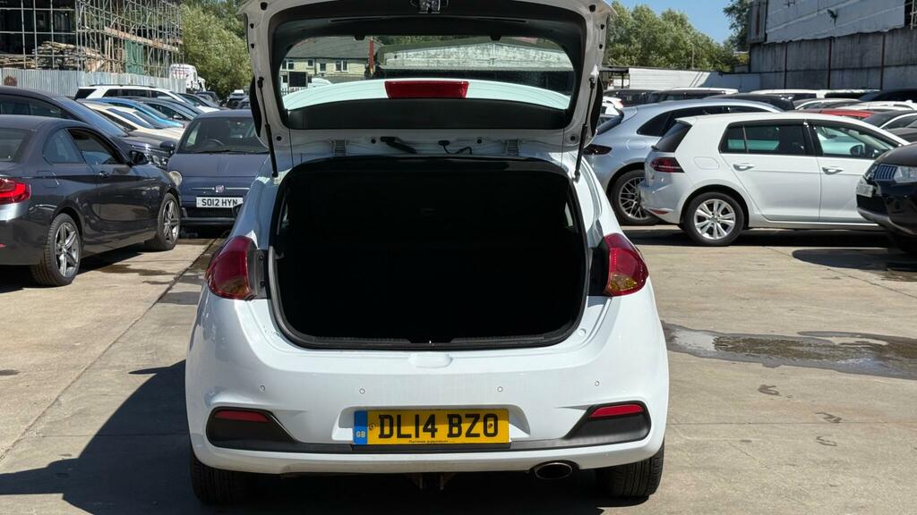 Kia Ceed 1.6 Crdi Ecodynamics 3 Sportswagon Euro 5 Ss Silver #7