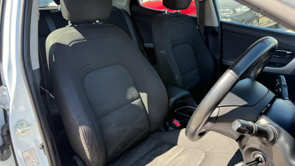 Kia Ceed 1.6 Crdi Ecodynamics 3 Sportswagon Euro 5 Ss Silver #15