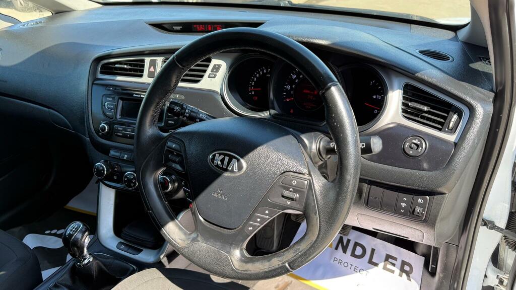 Kia Ceed 1.6 Crdi Ecodynamics 3 Sportswagon Euro 5 Ss Silver #12