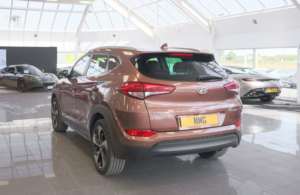Hyundai Tucson 1.7L Sport Edition NL67VFZ Brown #4