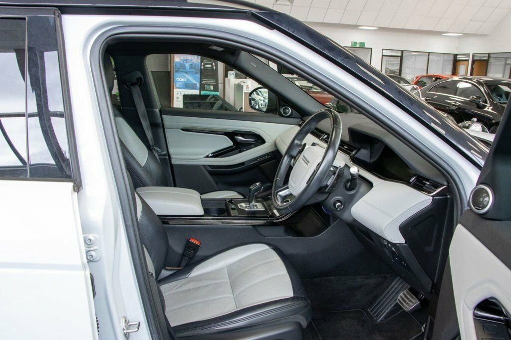 Land Rover Range Rover Evoque 2L First Edition YN69XRM White #3
