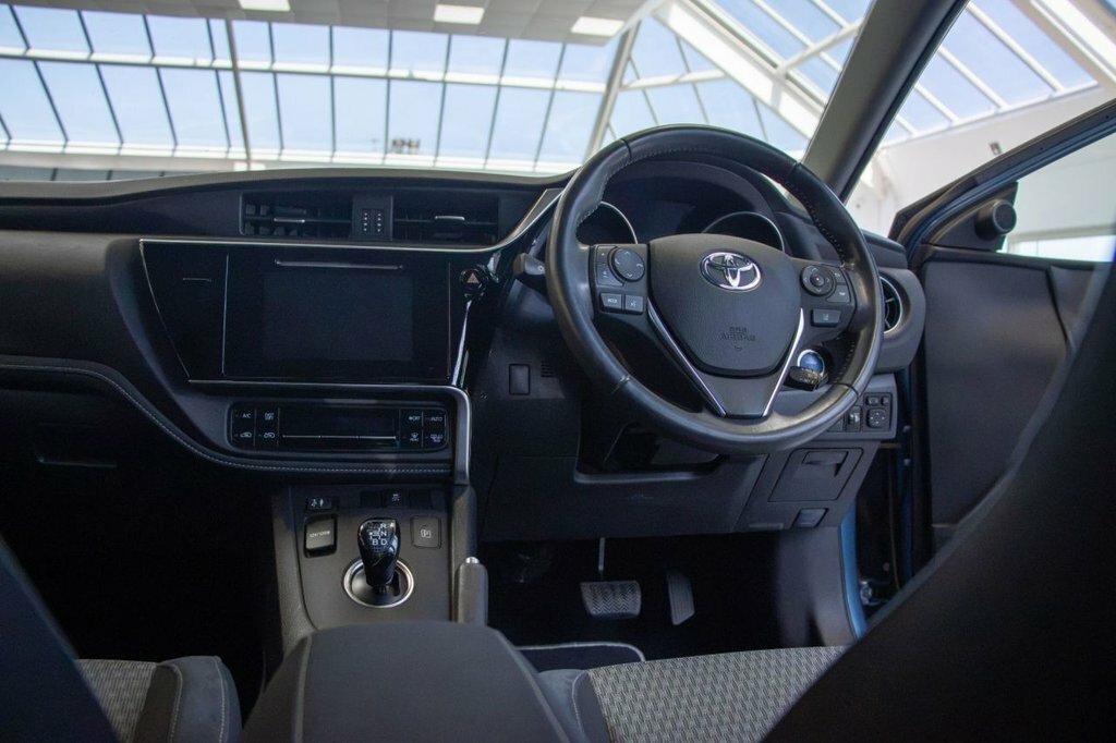 Toyota Auris 1.8L Design KY68PYV Blue #2