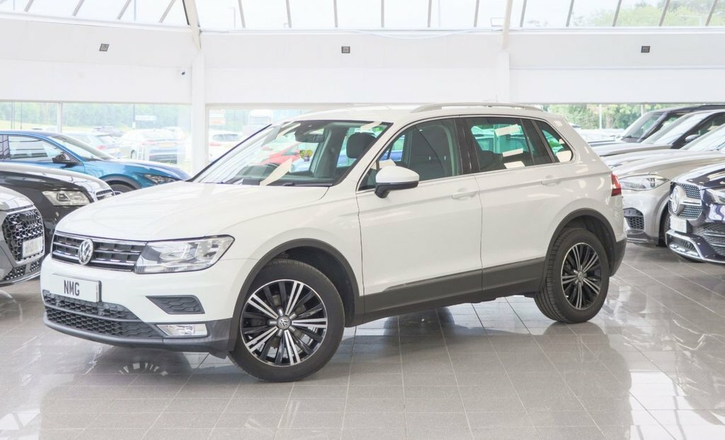 Volkswagen Tiguan 2L Se Navigation White
