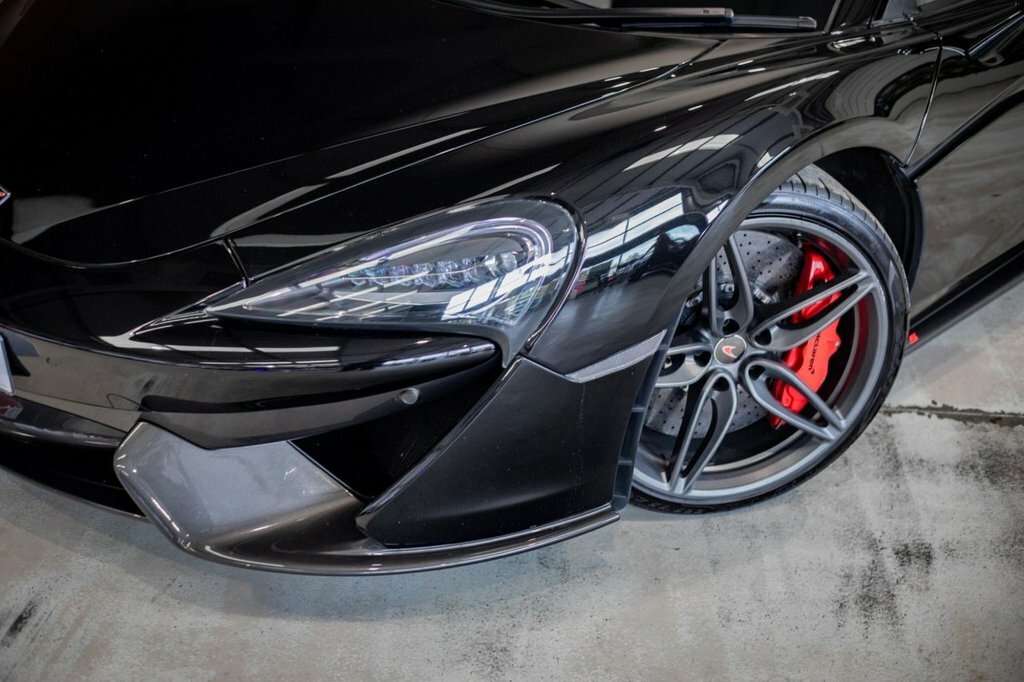 McLaren 570S 570S Spider S-a Black #5