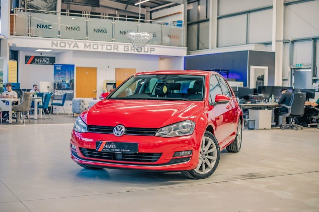 Volkswagen Golf 2L Gt Red #3