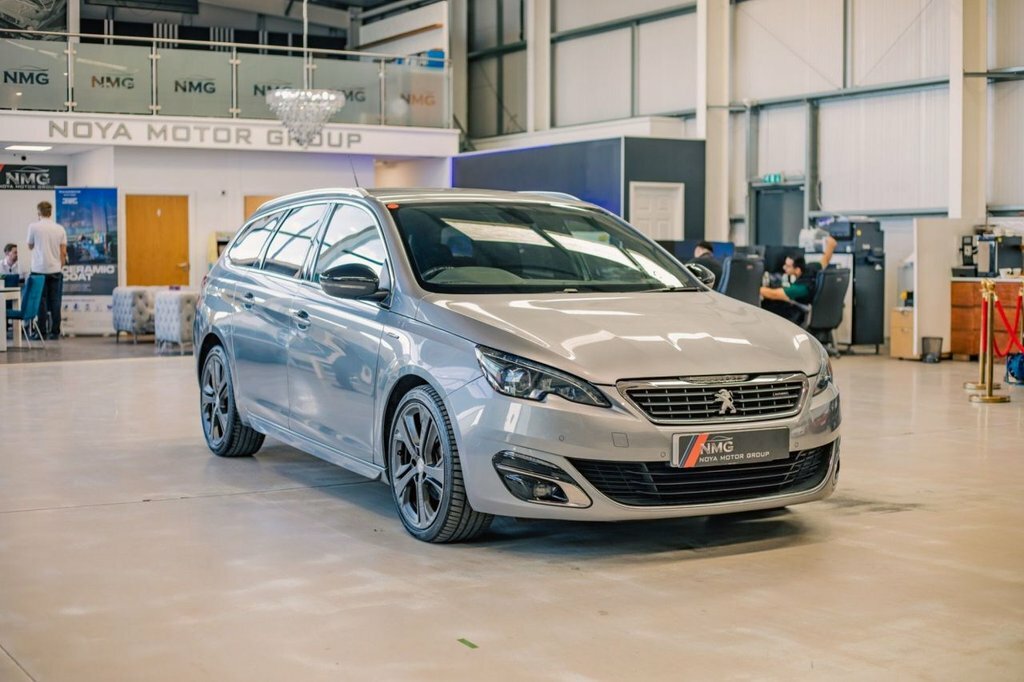 Peugeot 308 SW 1.2 Puretech Ss Sw Active 130 Bhp Silver #8