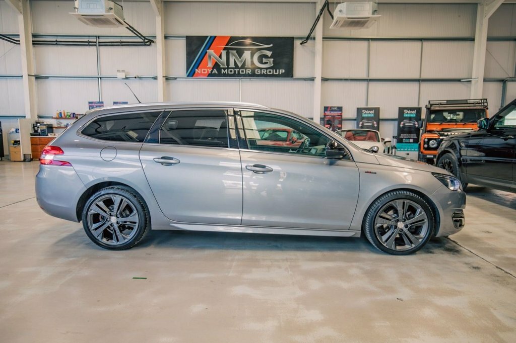 Peugeot 308 SW 1.2 Puretech Ss Sw Active 130 Bhp Silver #25