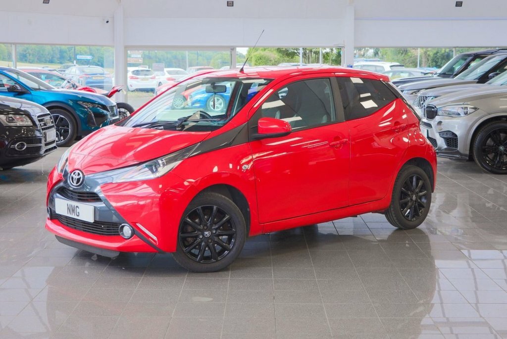 Toyota Aygo 1L X-style Red