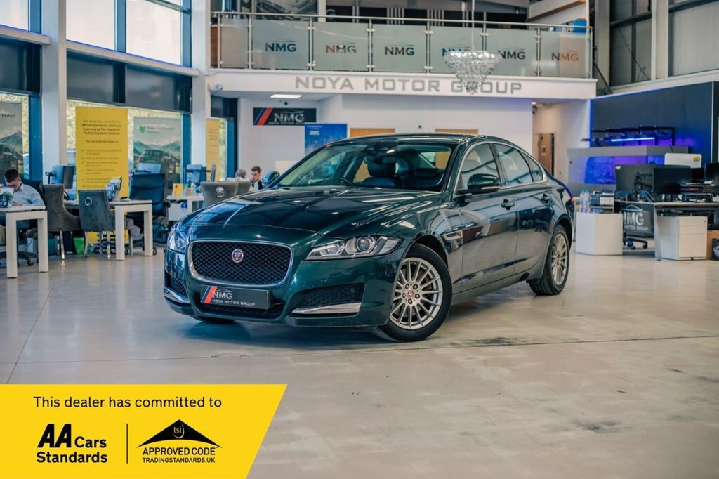 Jaguar XF 2L Prestige Green