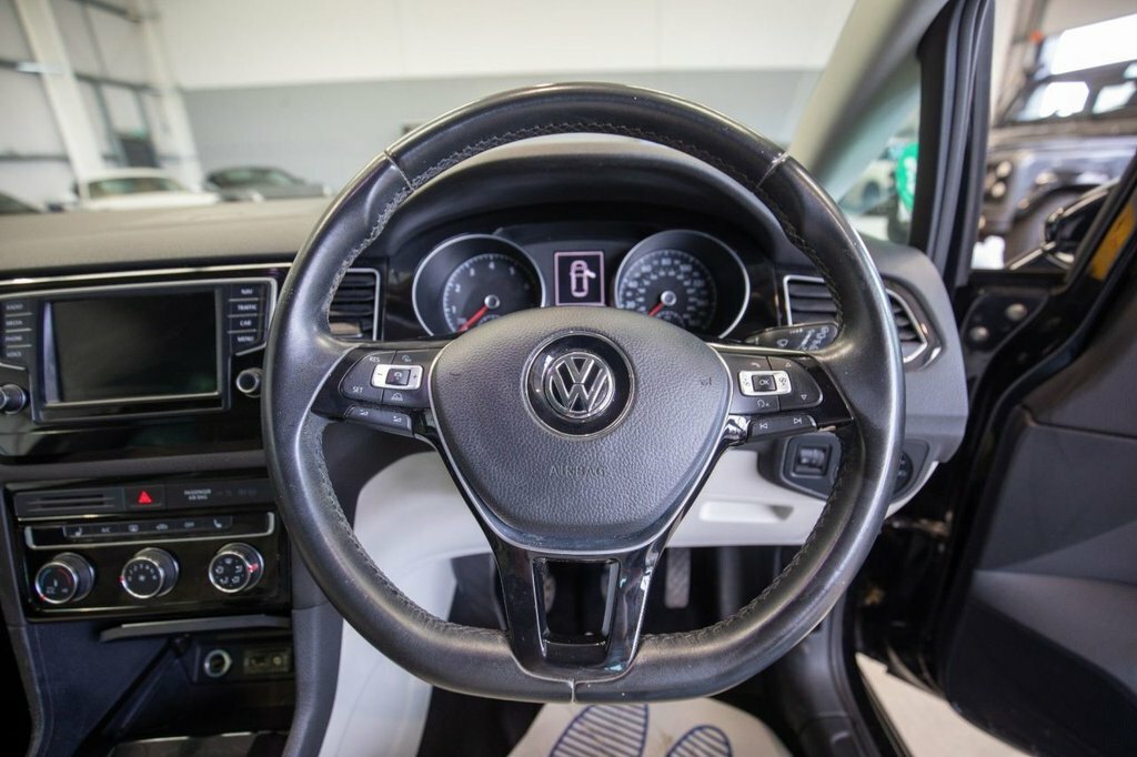Volkswagen Golf SV 1.4 Tsi Bluemotion Tech Se Mpv Dsg Euro Silver #15