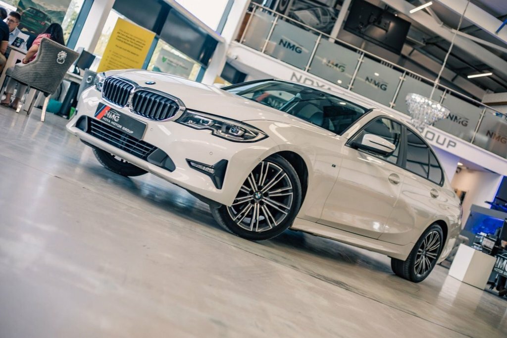 BMW 3 Series 2L Se YL19ZKZ White #5