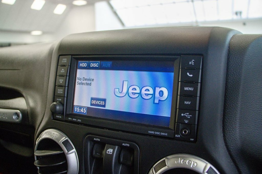 Jeep Wrangler Suv 2.8 Wrangler 2-Door My16 75Th Anniversary 2.8 Green #46
