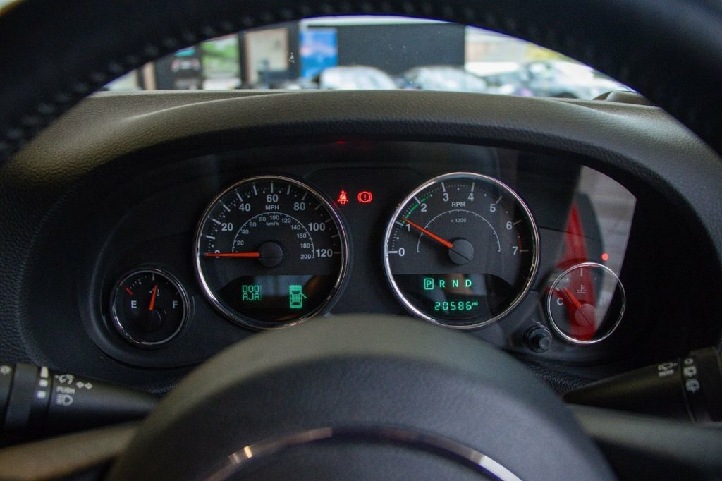 Jeep Wrangler Suv 2.8 Wrangler 2-Door My16 75Th Anniversary 2.8 Green #43