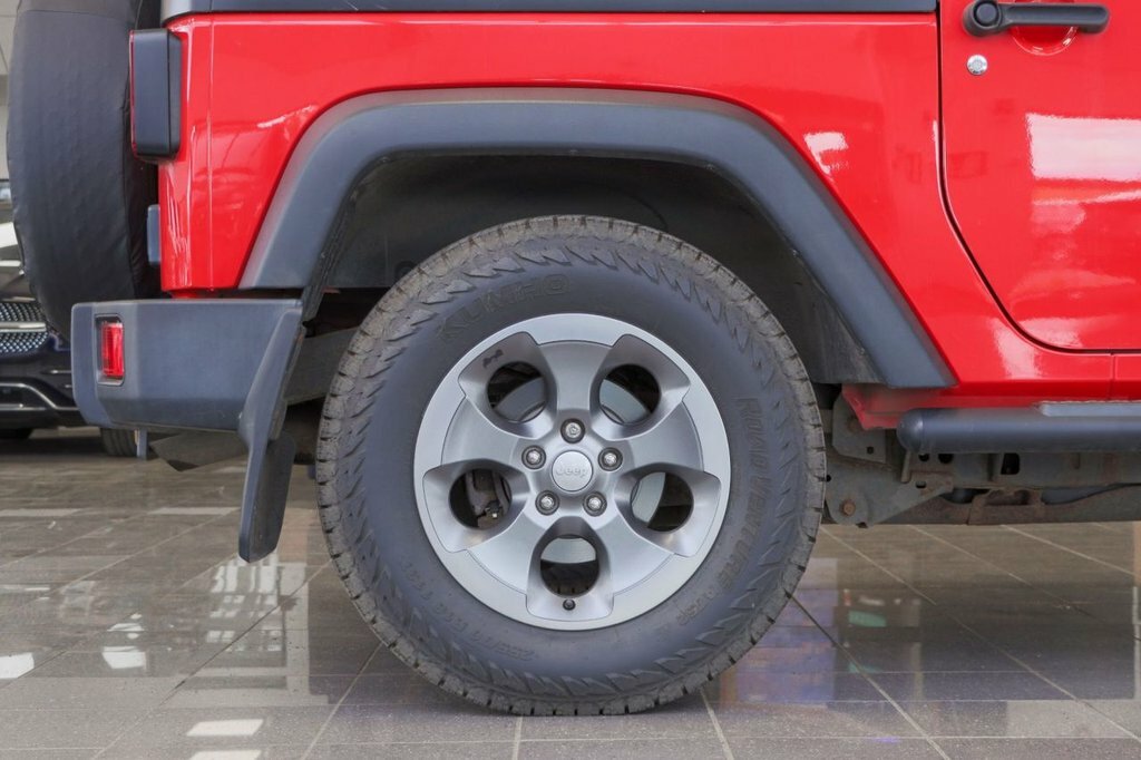 Jeep Wrangler Suv 2.8 Wrangler 2-Door My16 75Th Anniversary 2.8 Green #17