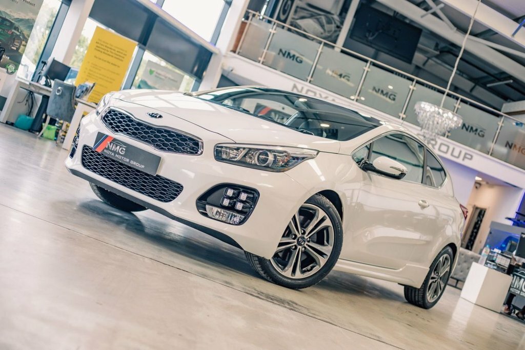 Kia Proceed 1.6L Gt-line White #4