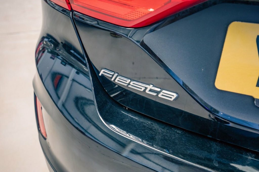 Ford Fiesta 1L Active X YC68UOP Black #5