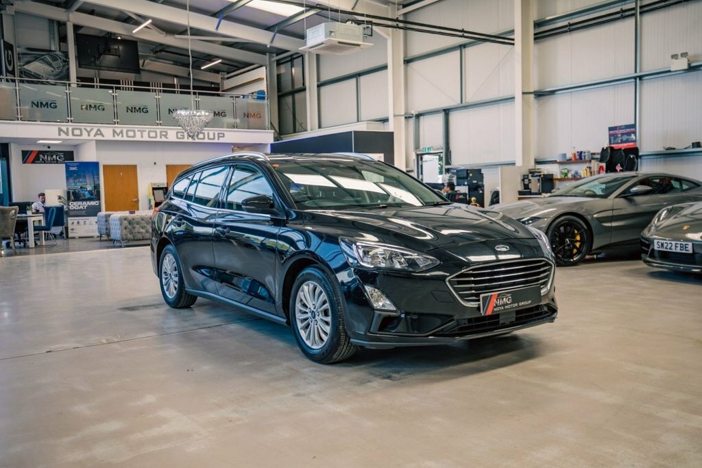Ford Focus 1L Titanium RV20NYX Black #5
