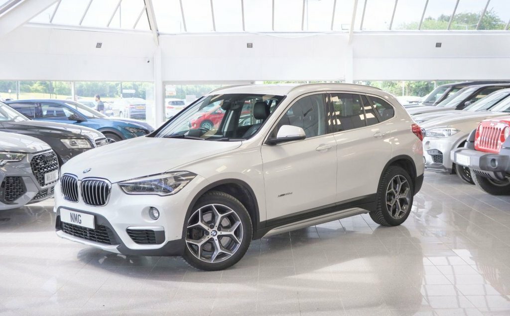 BMW X1 2L Xline White