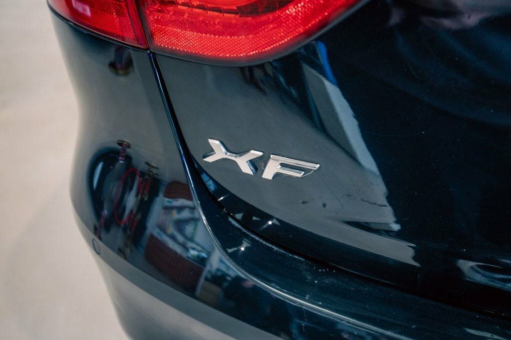Jaguar XF 2L R-sport Black #6
