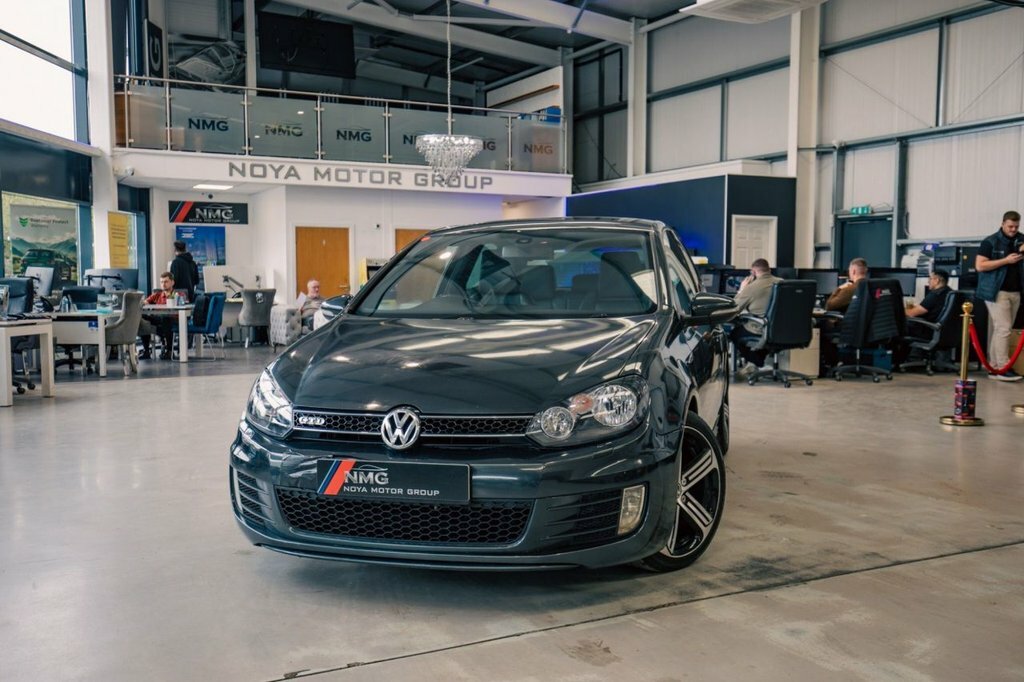 Volkswagen Golf 2L Gtd Grey #4