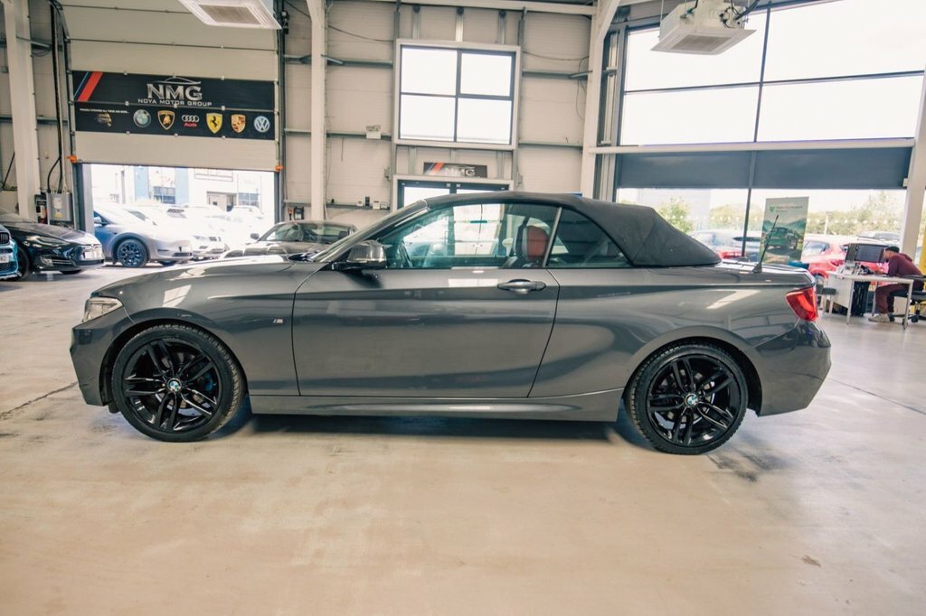 BMW 2 Series 3L Null White #22