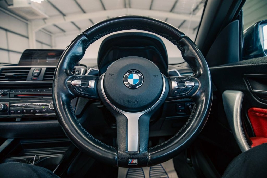 BMW 2 Series 3L Null White #10