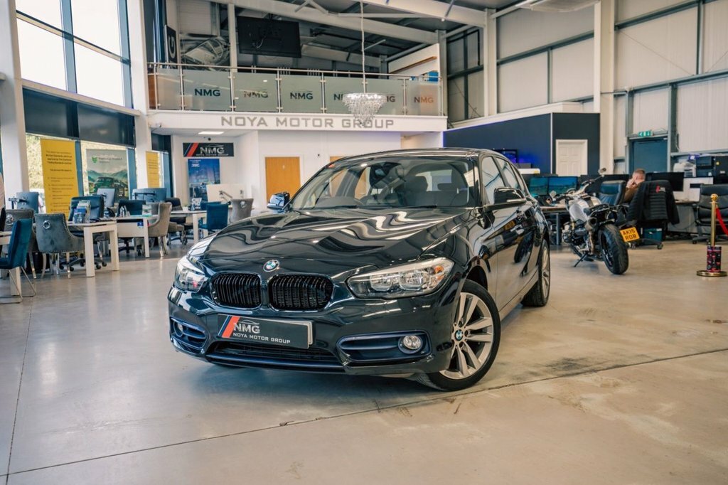 BMW 1 Series 1.5L Sport HV68URU Black #3