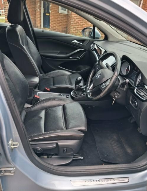 Vauxhall Astra 1.6 Automatictechline Brown #4