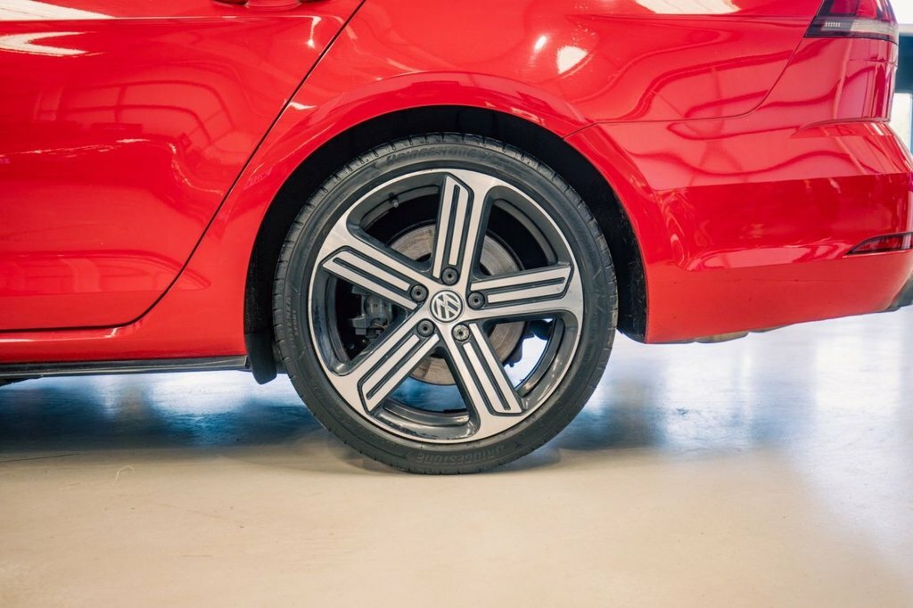 Volkswagen Golf 2L R DF17GYH Red #4