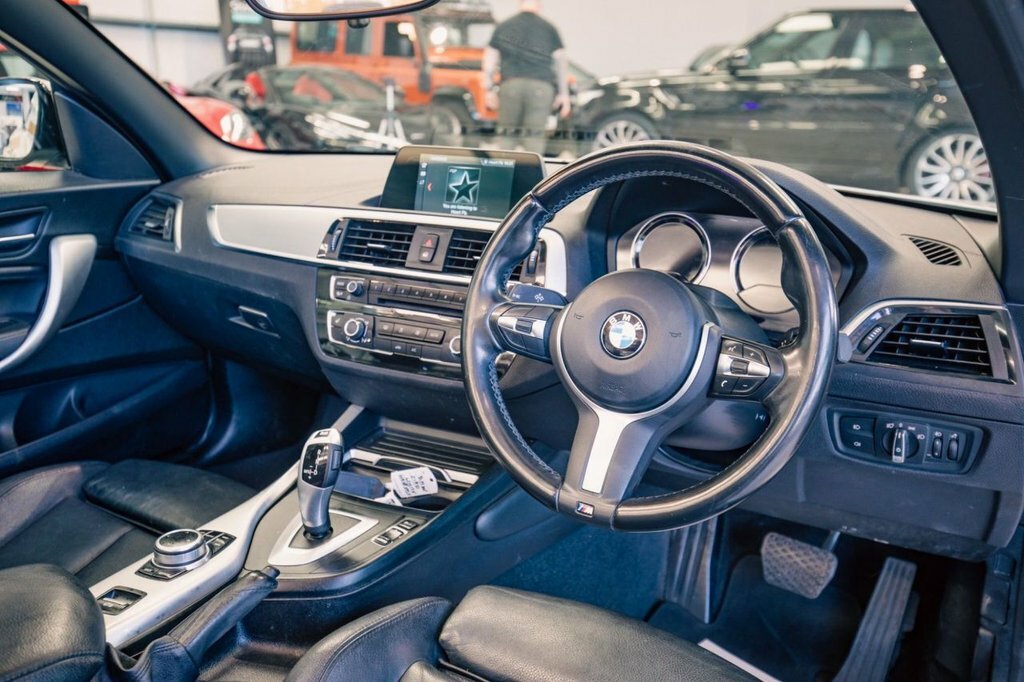 BMW 2 Series 2L M Sport HK18XMX White #2
