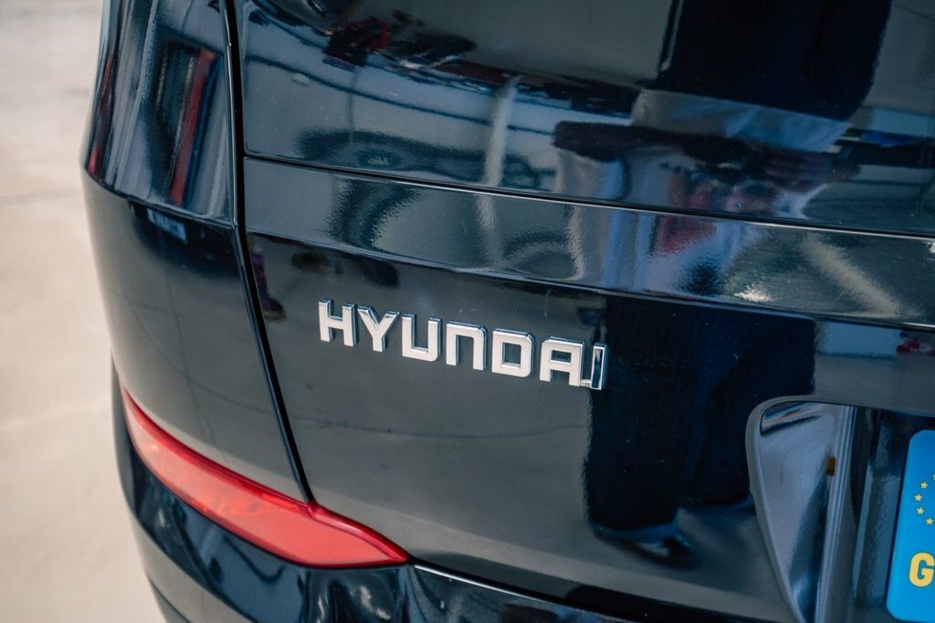 Hyundai Tucson 2L Premium Se Black #5