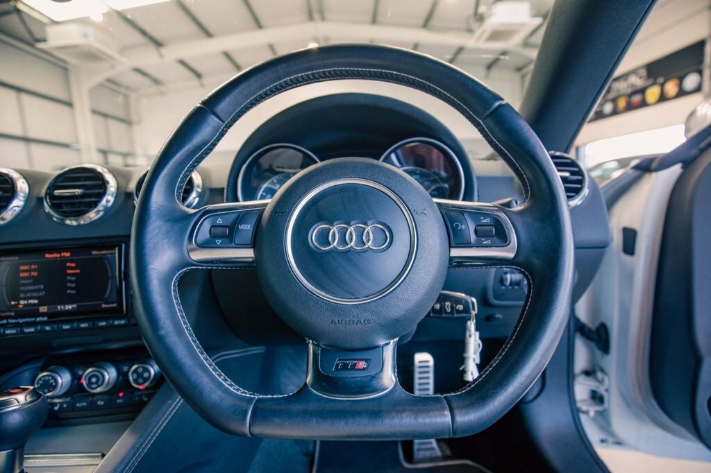 Audi TTS Coupe 2.0 Tfsi Black Edition 201313 Grey #10