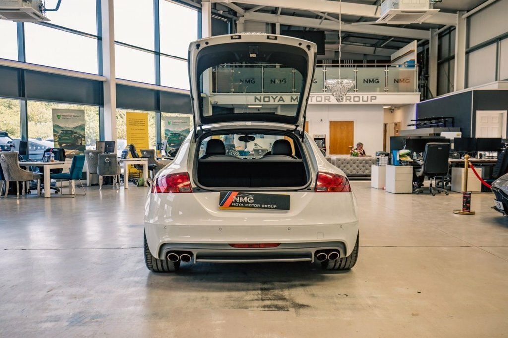 Audi TTS Coupe 2.0 Tfsi Black Edition 201313 Grey #26