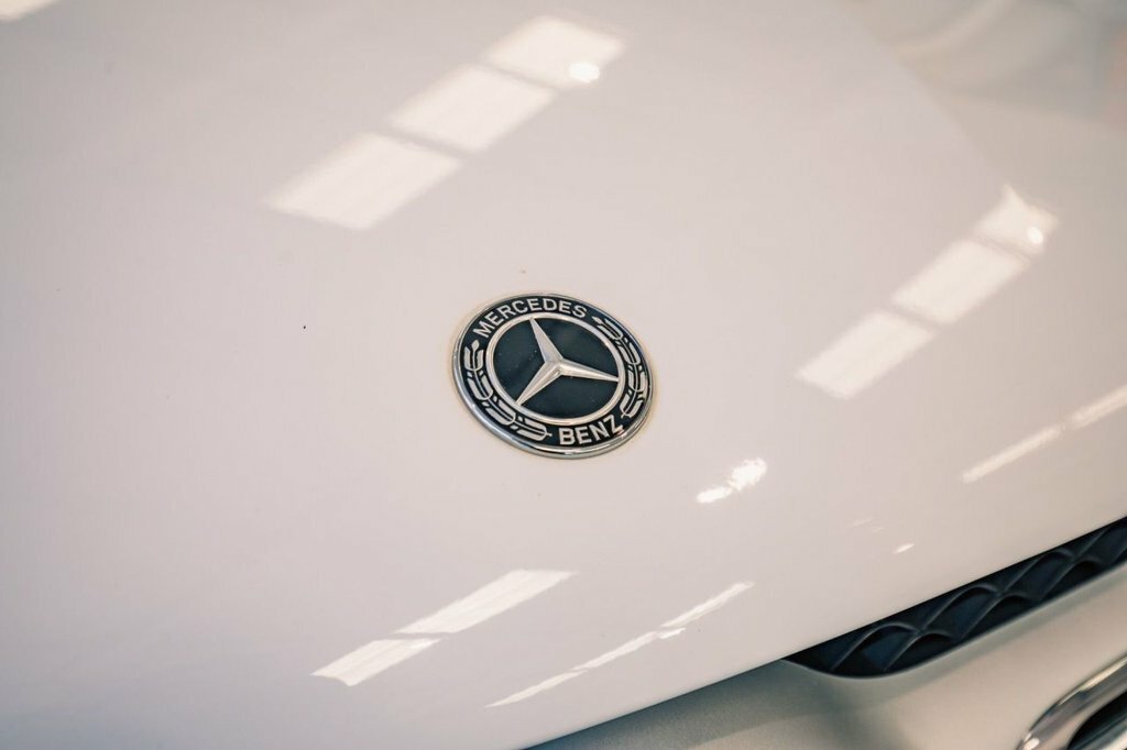 Mercedes-Benz GLC Class 2.1L Amg Line White #6