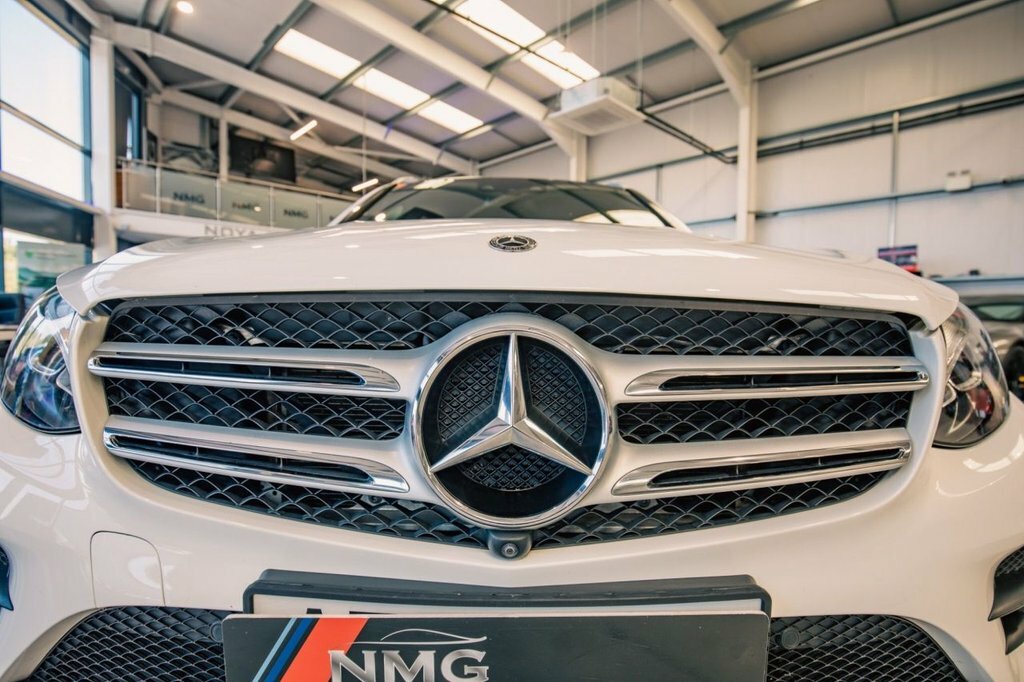 Mercedes-Benz GLC Class 2.1L Amg Line White #5