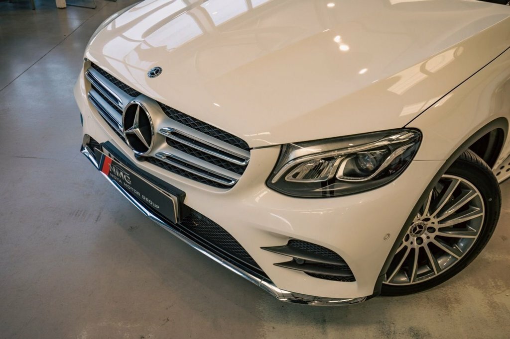 Mercedes-Benz GLC Class 2.1L Amg Line White #3
