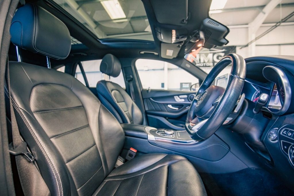 Mercedes-Benz GLC Class 2.1L Amg Line White #2