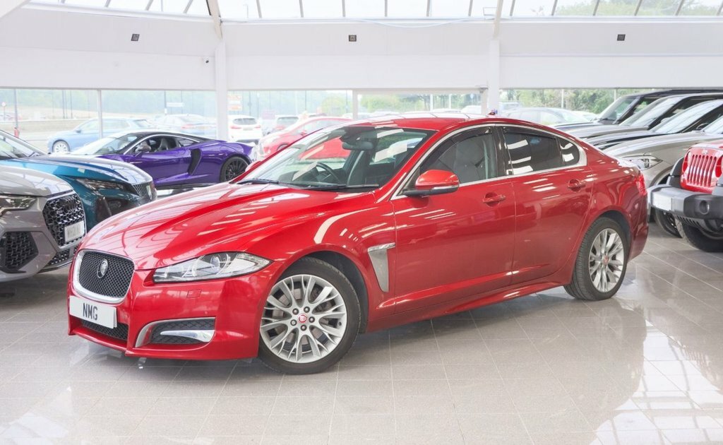 Jaguar XF 2.2L Sport Red